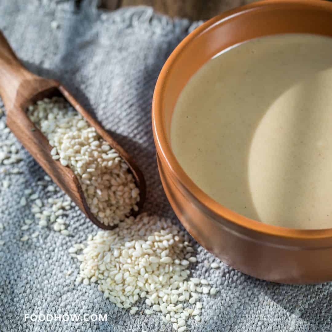 Sesame seeds and Tahini