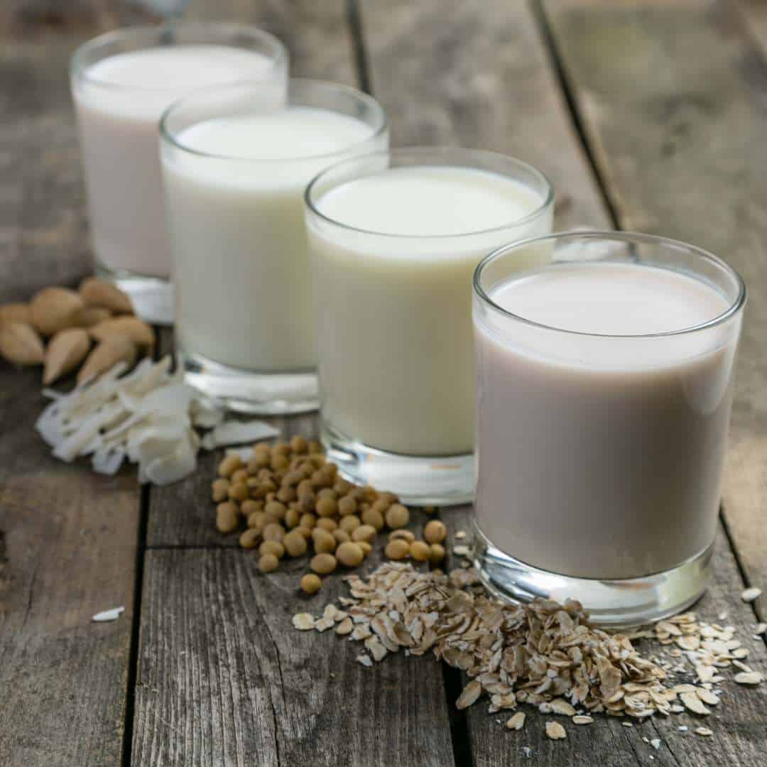 Миндально овсяное молоко. Unpasteurized Milk. What kind of Milk. Condensed Milk. What kind of Milk do you Drink the Health benefits of every Type from skim to Almond.