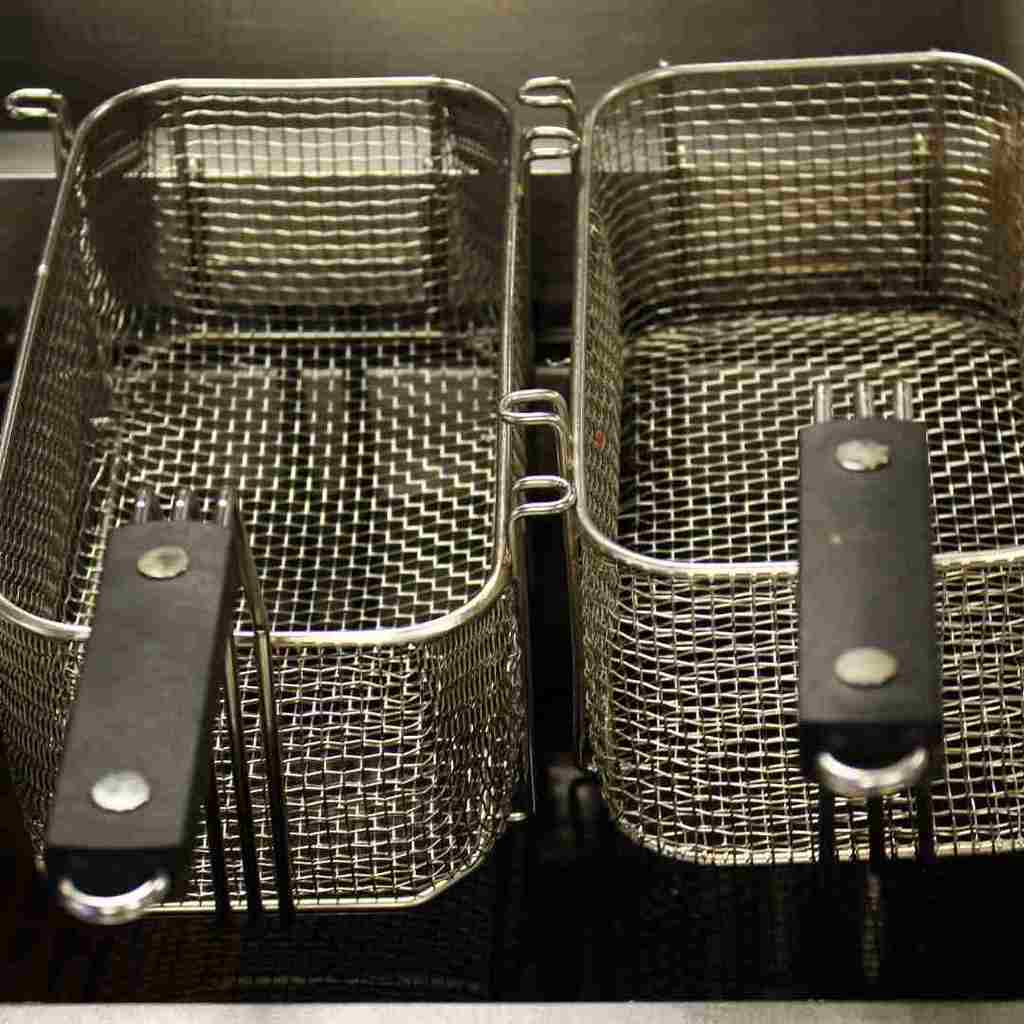 Deep Frying Food At Home Oil Temperatures And Cooking Times