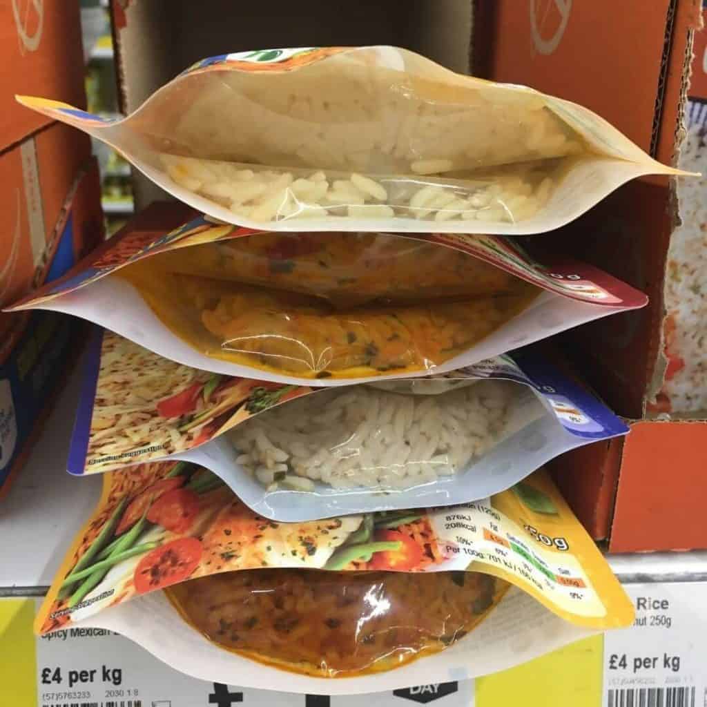 2 Best Ways To Cook Instant Rice Without A Microwave