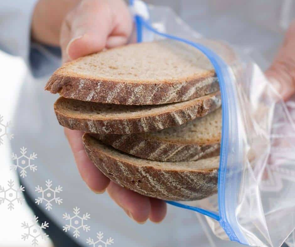 freezing sliced bread in a freezer bag