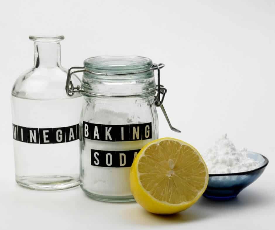 vinegar and baking and lemon 