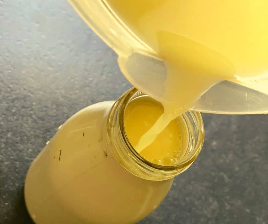 olive oil and turmeric wellness drink
