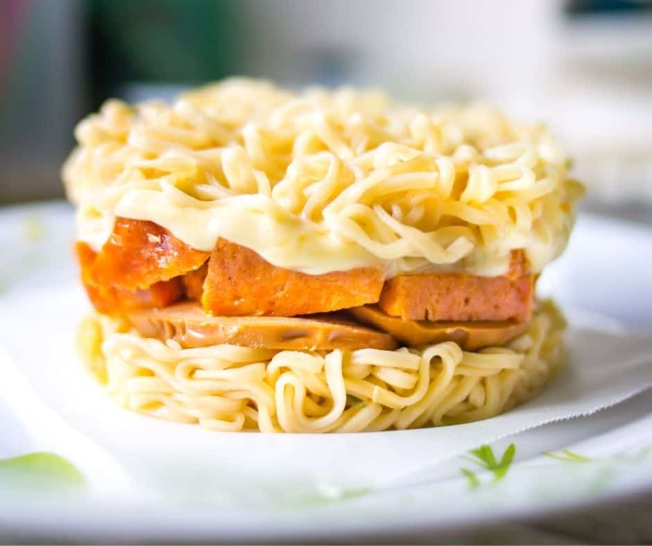 ramen burger