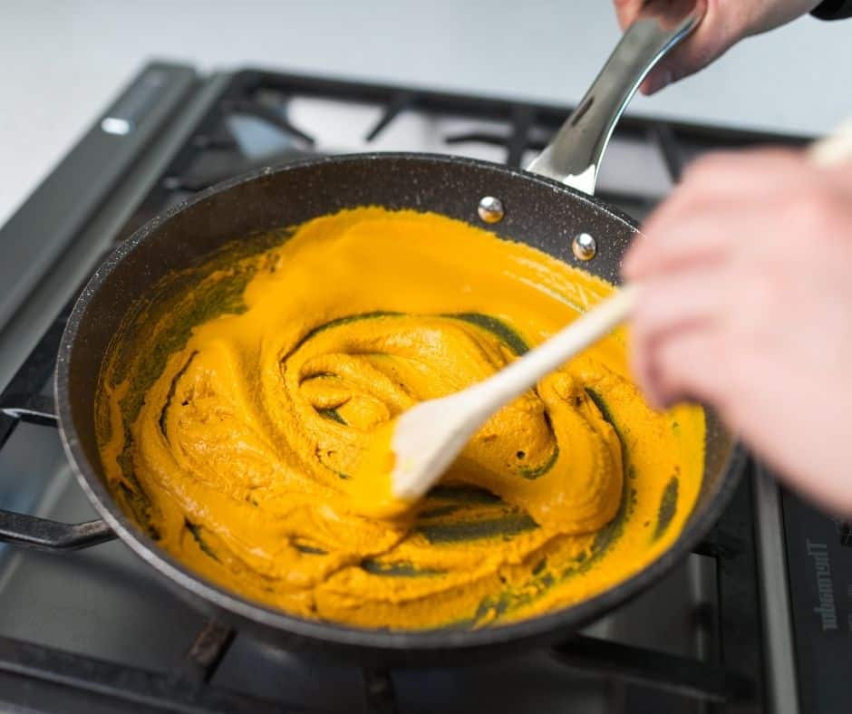 cooking with turmeric