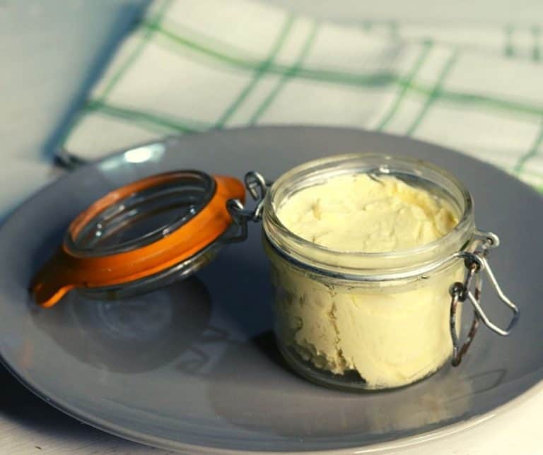 How To Make Margarine At Home? (5 Creamy And Delicious Vegan Spreads)