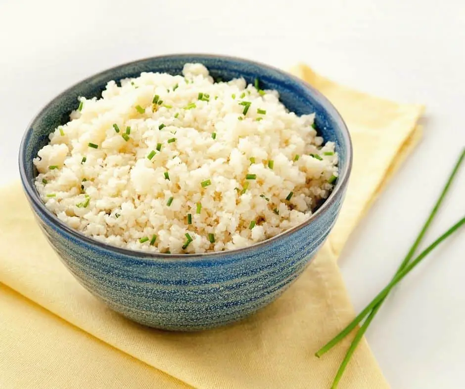 bowl of cooked riced cauliflower