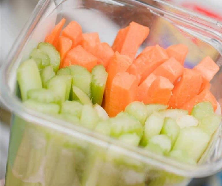 How To Store Peeled Carrots To Keep Them Fresh As Long As Possible