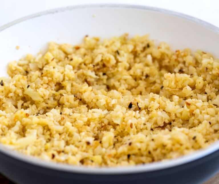 How To Cook Frozen Cauliflower Rice (Tasty, Fast & Not Soggy)