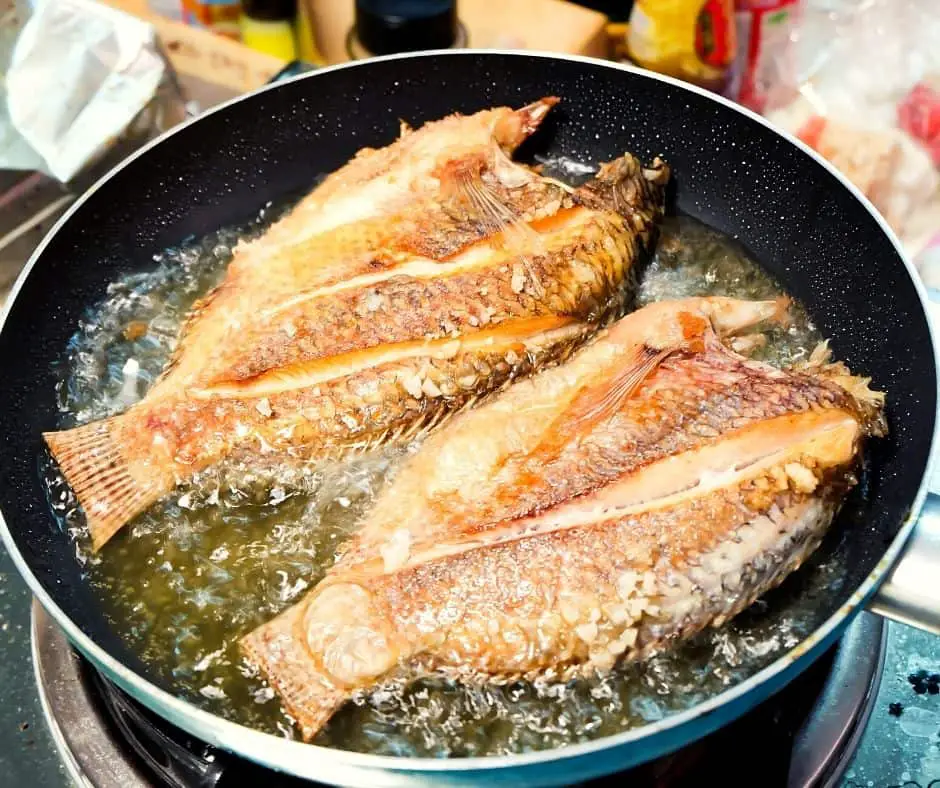 shallow frying fish