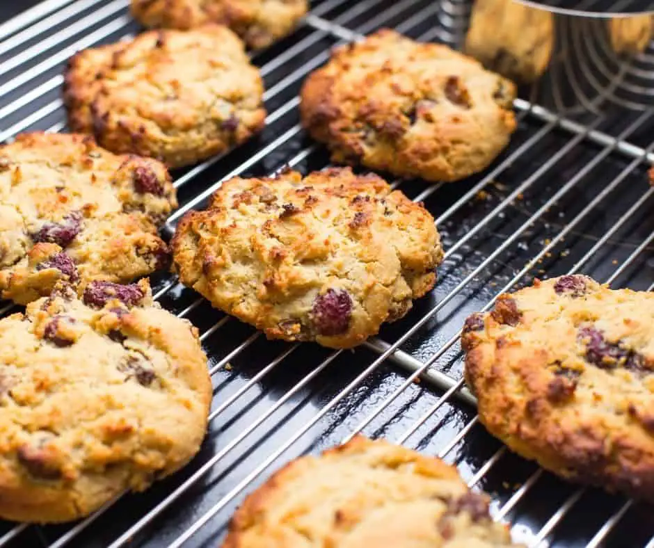 oatmeal rhubarb cookies