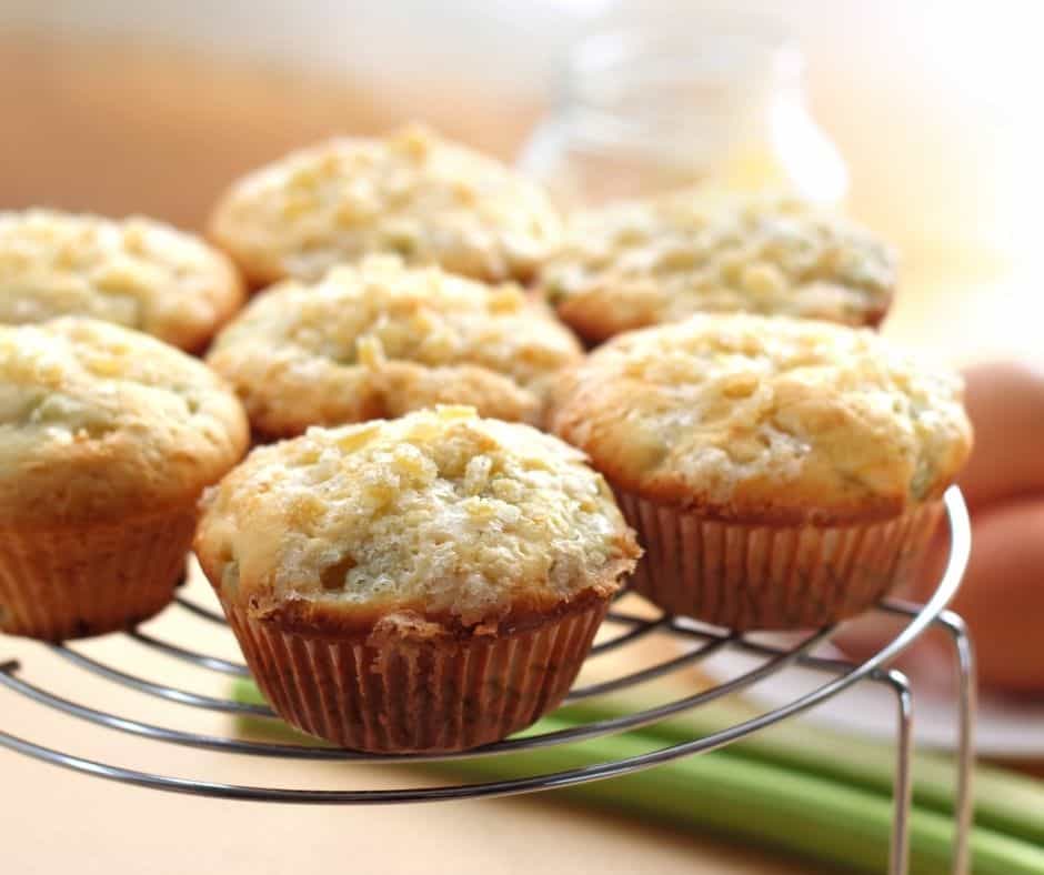 perfect rhubarb muffins