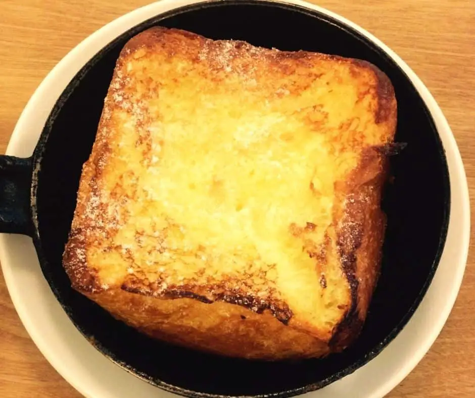 make of a classic cinnamon french toast