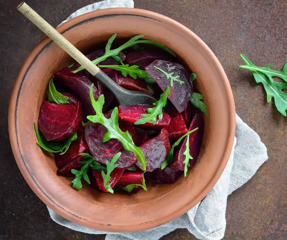 raw beetroot salad