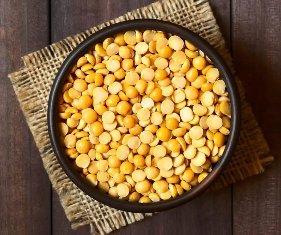 preparing split peas for soup