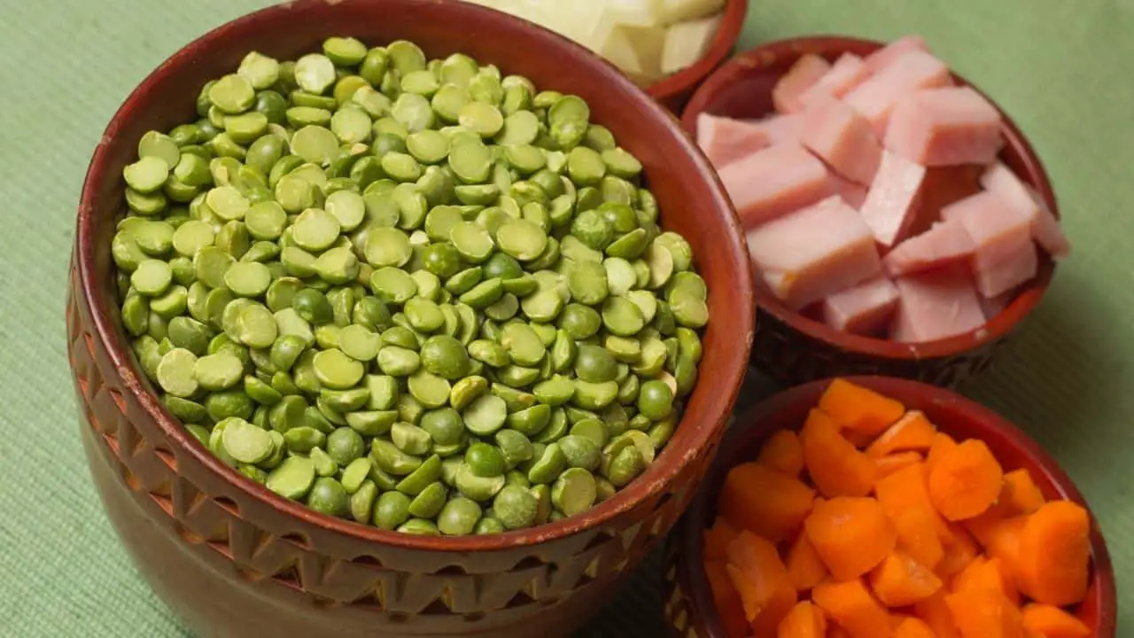 ingredients for slow cooker split pea soup recipe