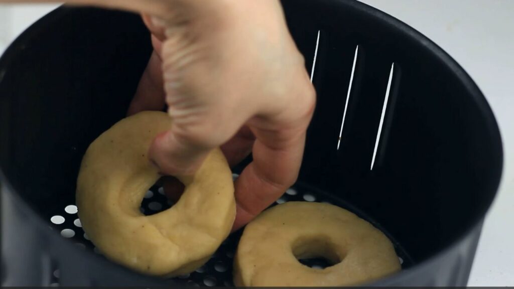 air fryer doughnuts