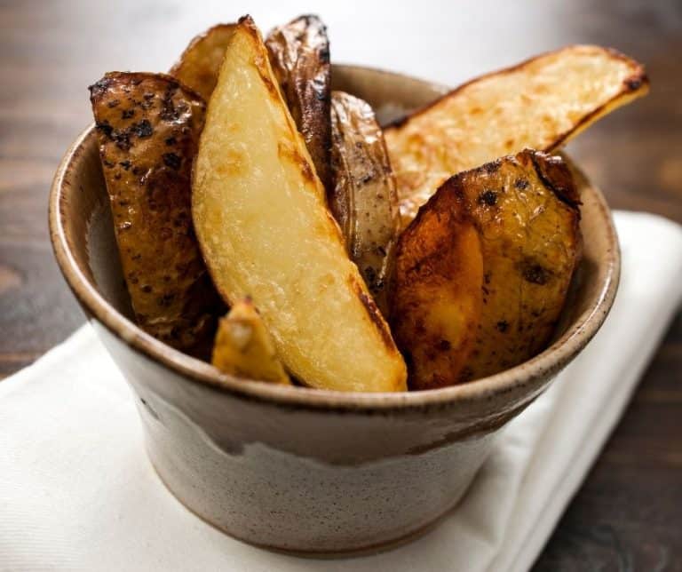 What To Do With Leftover Roast Potatoes (5 Easy Recipes)
