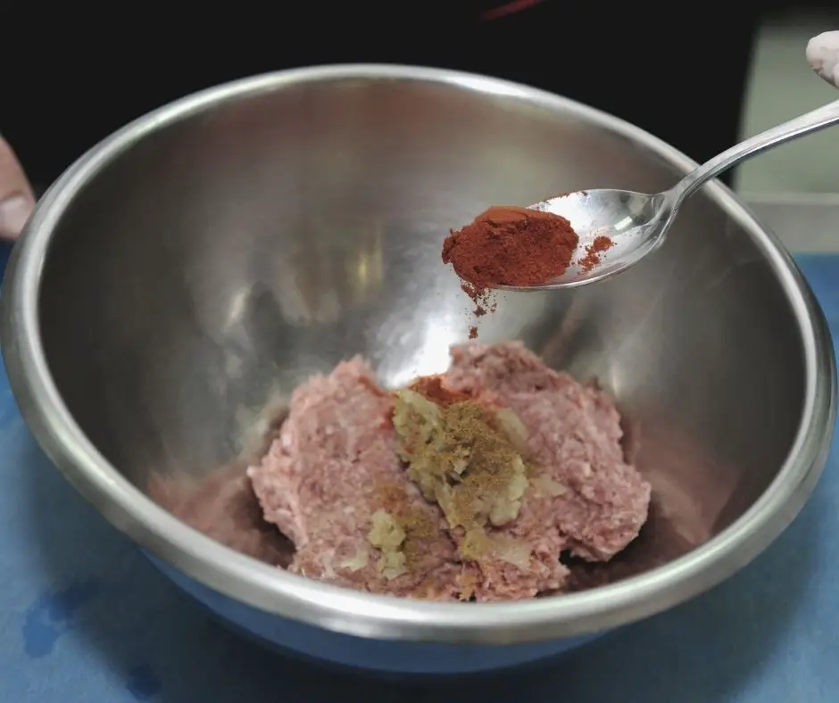 seasoning meat before cooking 