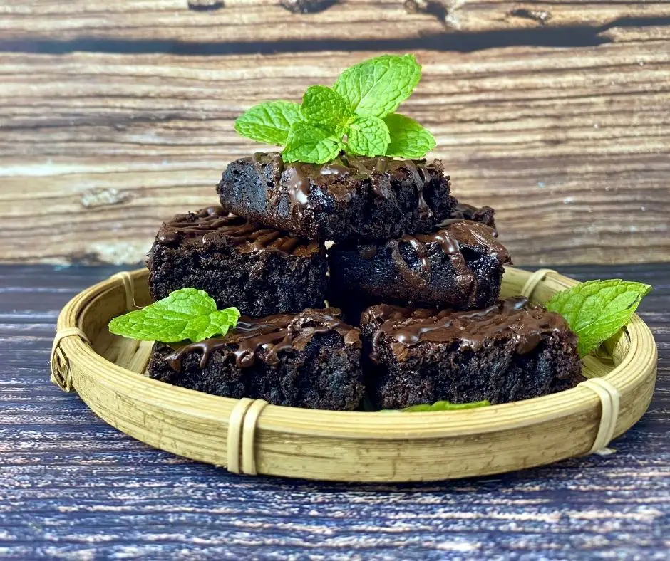 brownies cooling on the plate