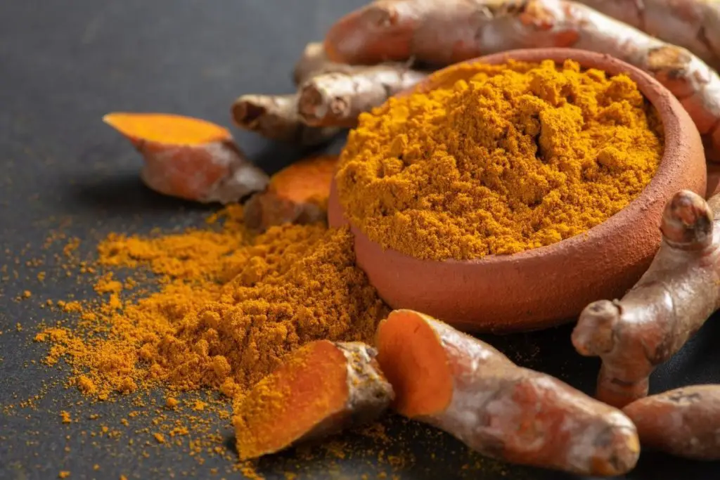 turmeric root powder