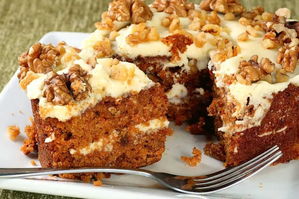 7 Best Moist Carrot Cake Recipes In The World