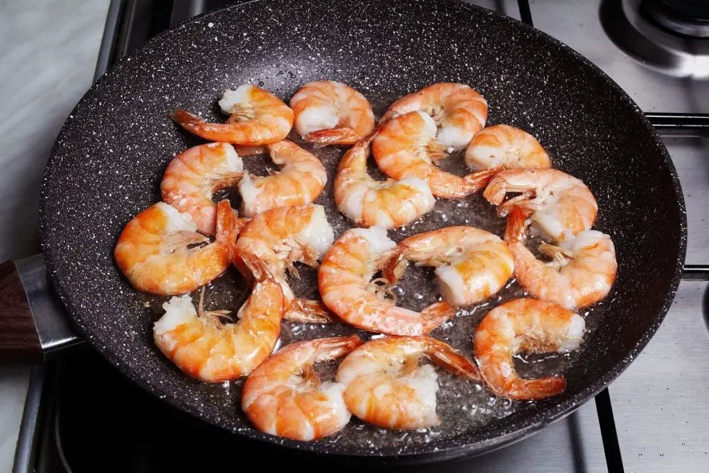 poaching shrimp