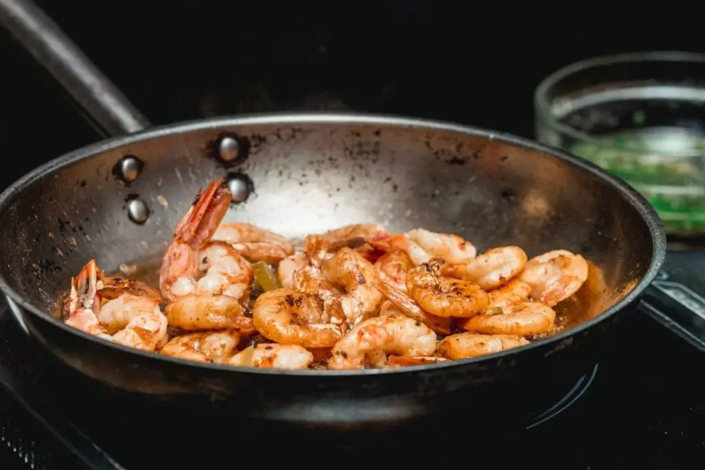 sauteing prawns