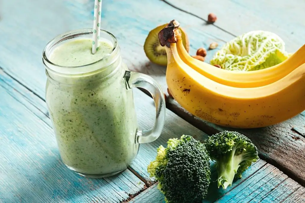 broccoli banana smoothie