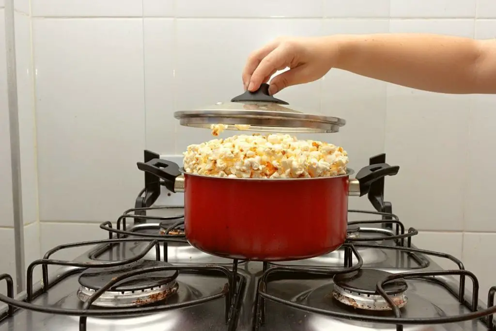 best pot for stovetop popcorn