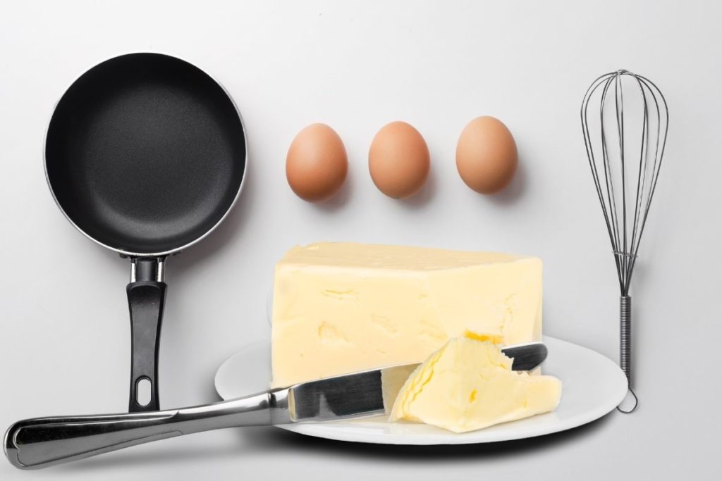 butter in scrambled eggs
