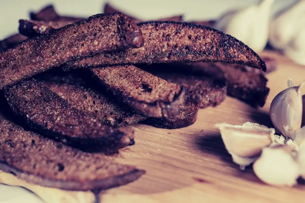 rye garlic bread