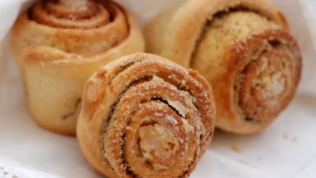 this is how to cook cinnamon rolls without an oven