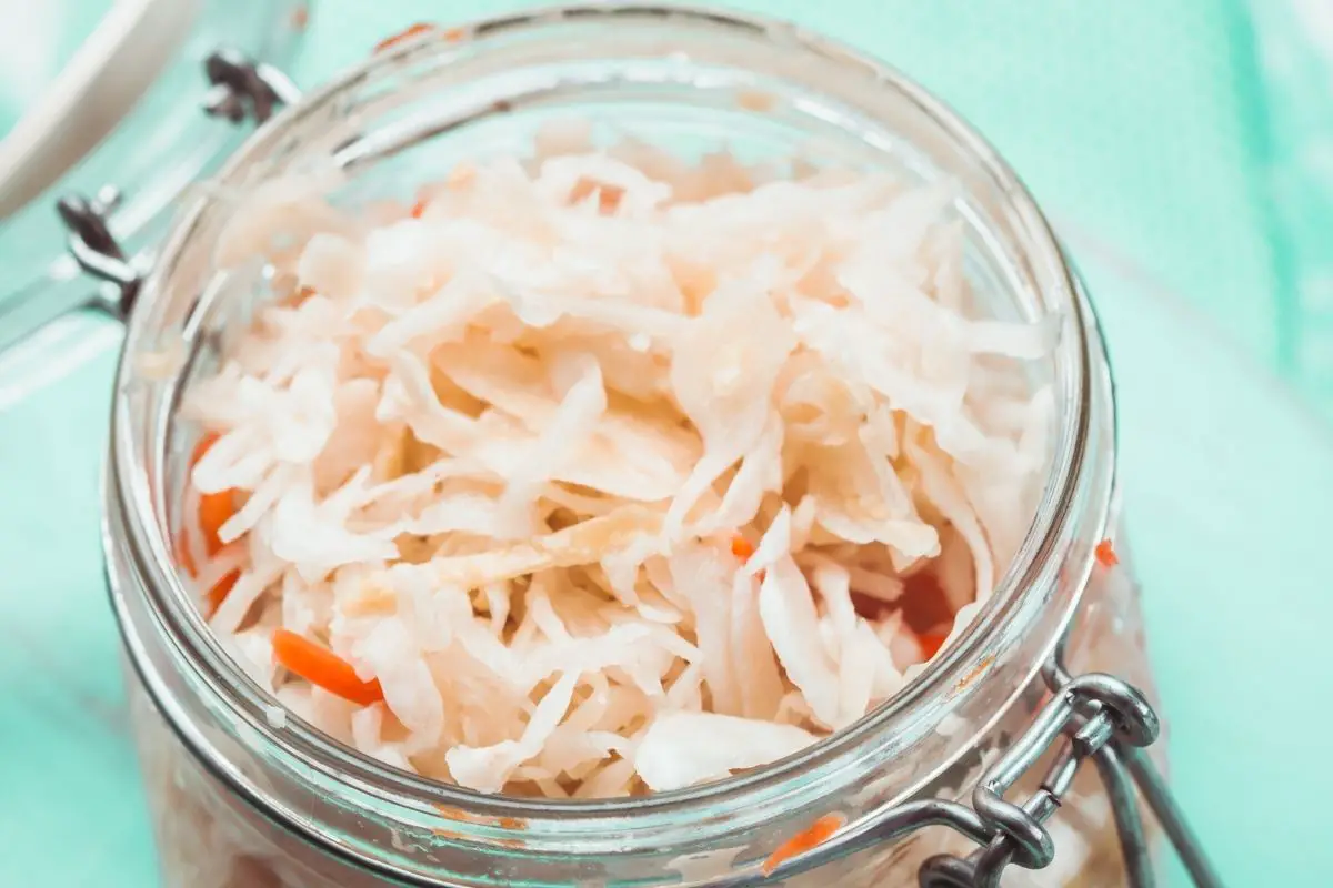 How To Make Sauerkraut Without Salt (Easy Recipe In The Jar)