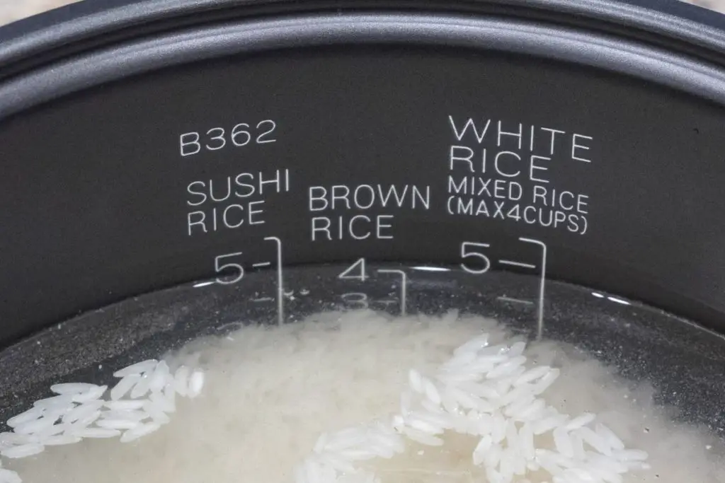 rice to water ratio for different strains