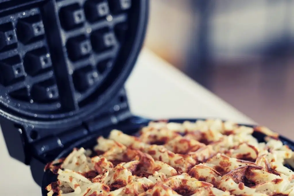 waffle maker cinnamon rolls