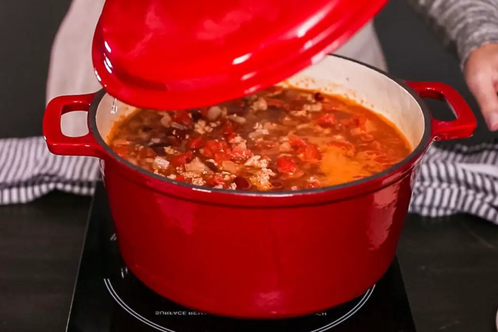 healthy turkey chili for a big family