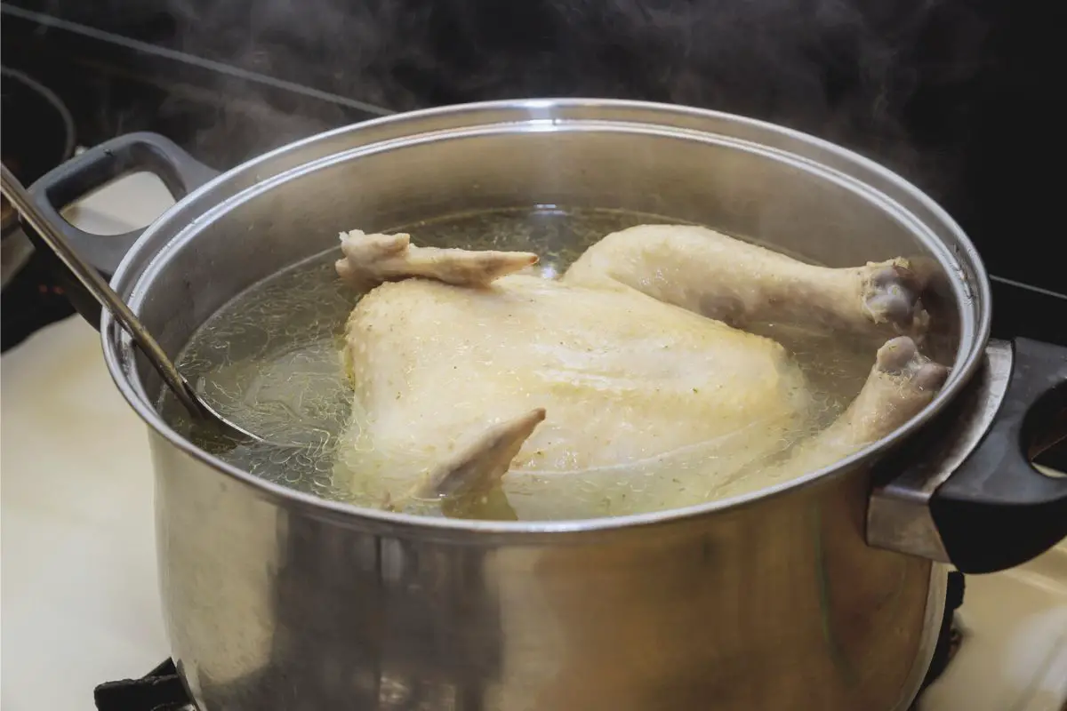 How Do You Know When Boiled Chicken Is Done? (Safe Time & Temperature