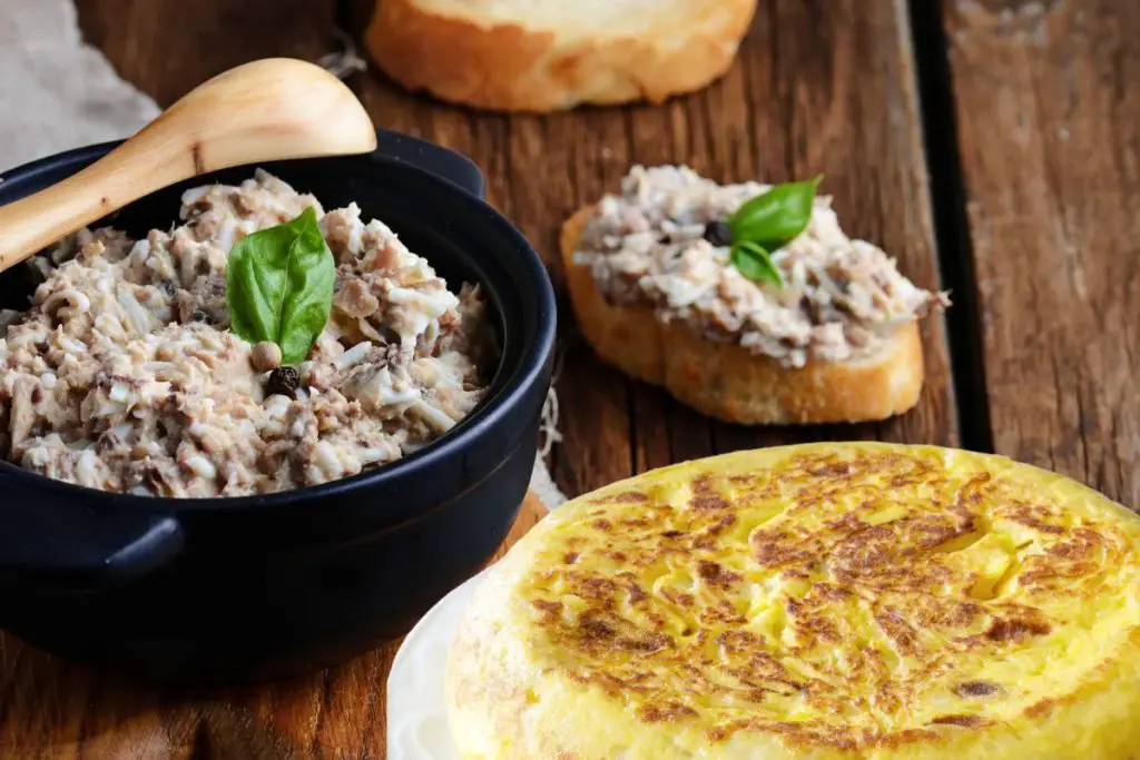 tortilla de patatas with tuna salad