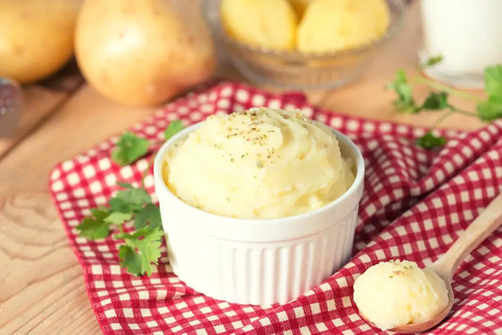average mashed potato serving