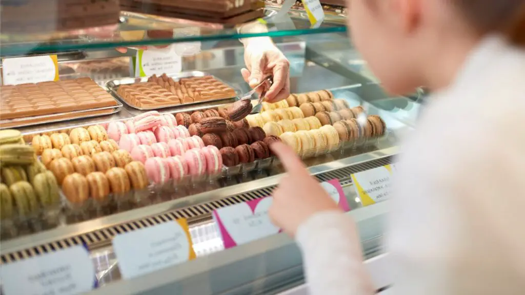 Buying supermarket macarons