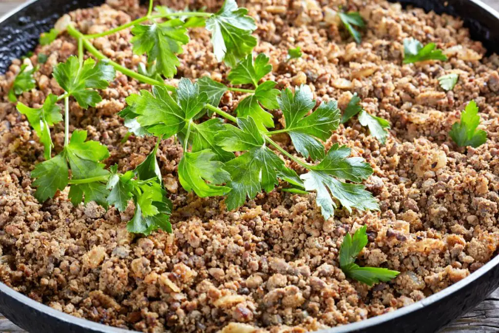 mixing liver with ground beef