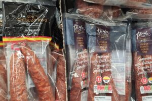 How To Tell If Chorizo Is Cooked? (4 Best Ways To Cook Chorizo)