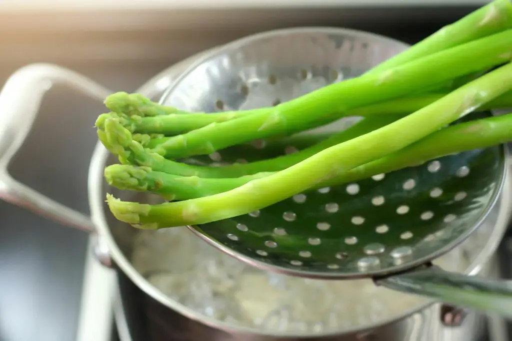 blanching asparagus for freezing