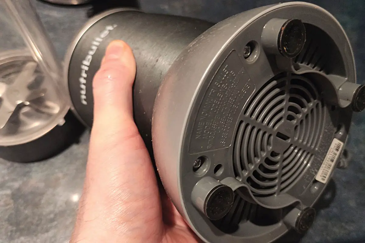 Why My NutriBullet Stopped Working? (8 Common Reasons)