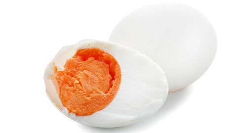 What Do Duck Eggs Taste Like? - Dare To Try!"