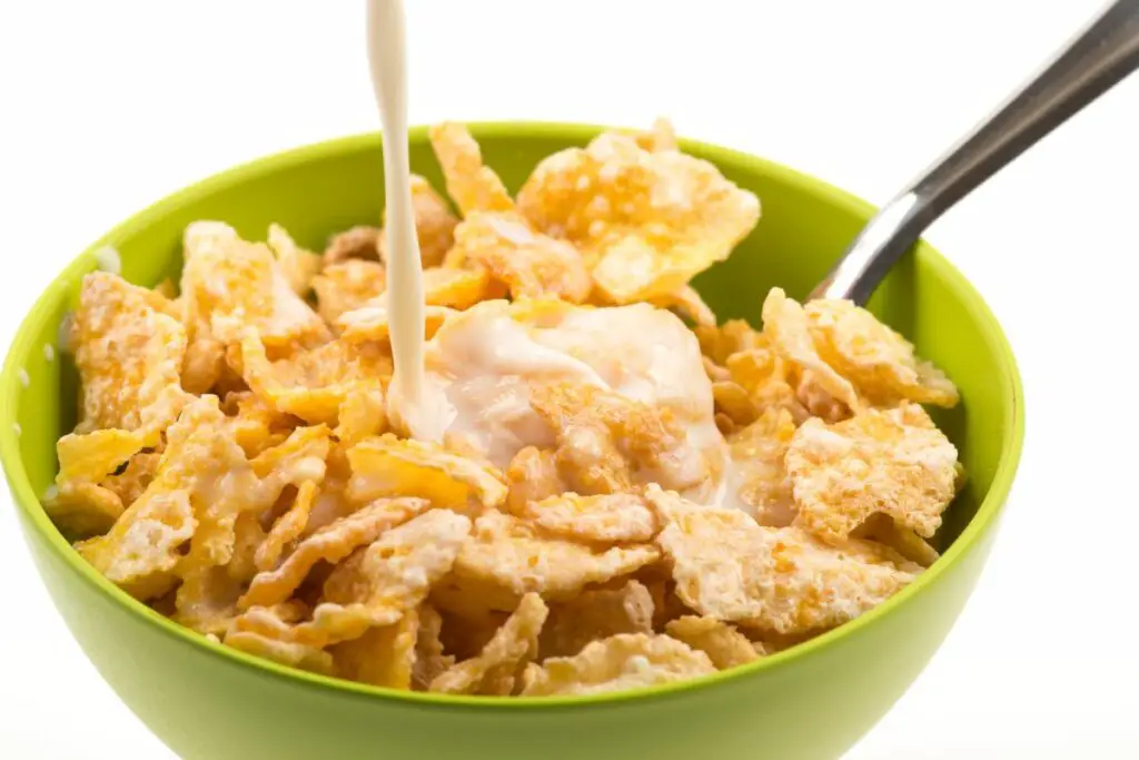 cereals such as Cornflakes are one of the common foods with gluten
