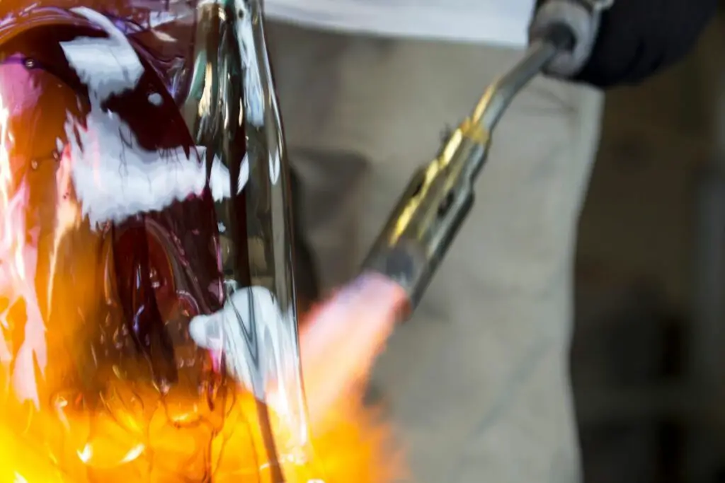 making of Pyrex glass 