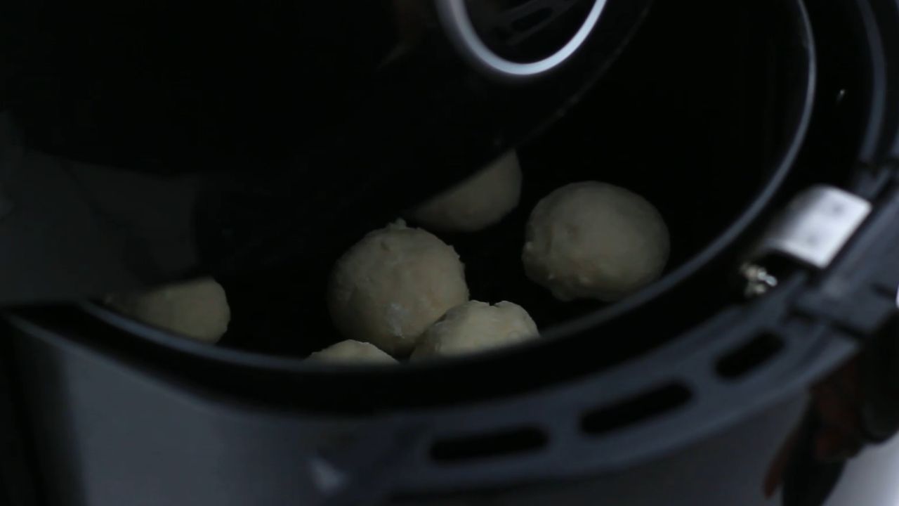 Air Fryer Donut Holes No Yeast — OhSo Delicious!