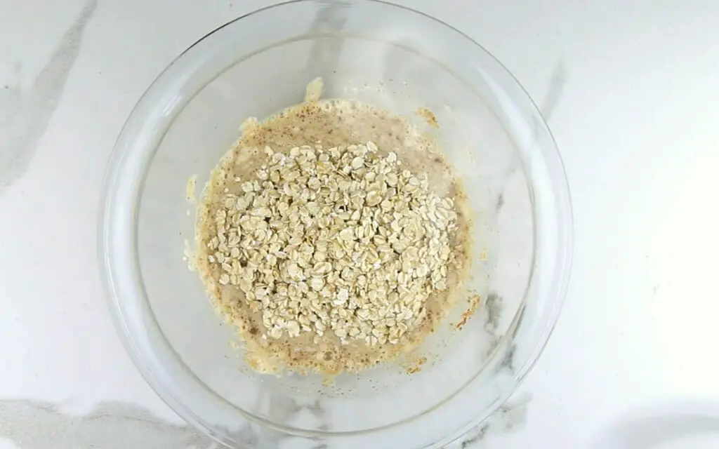 making of an air fryer baked oats